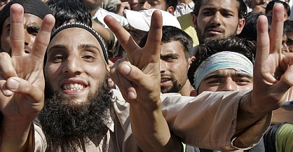 Seven parties form united front in Kashmir