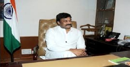 Union minister Chiranjeevi resigns over Telangana decision