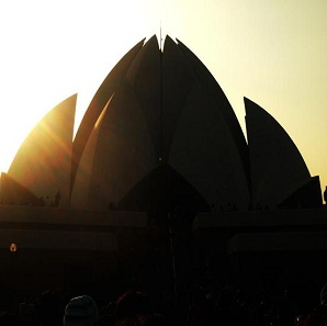 A warm and sunny friday morning in Delhi