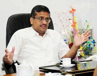 Haryana government chargesheets Khemka