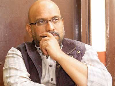 Congress’ Varanasi candidate flaunts party symbol at booth