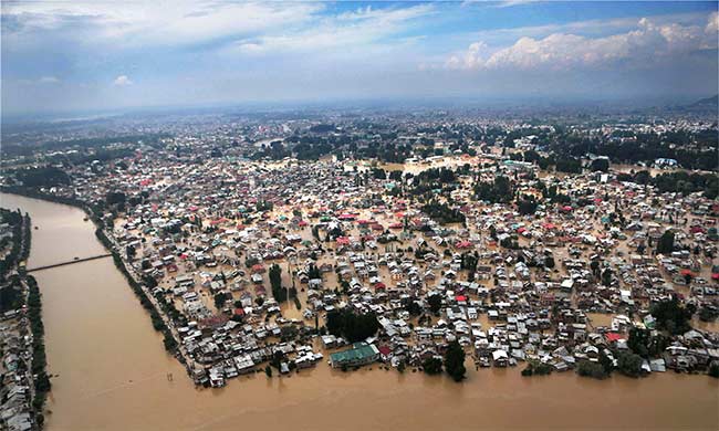 Telephone links in Kashmir to be restored soon: Minister