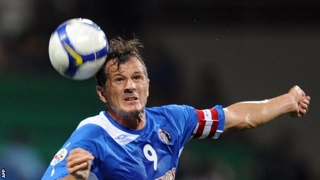 Aleksandar Duric quits at 44,World-leading goal-machine