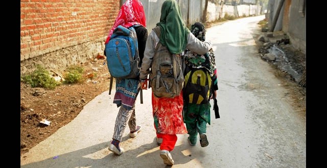 Life returns to Kashmir after 4 months of closure