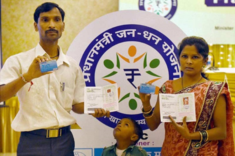 Rs 21,000 crore put in Jan Dhan accounts