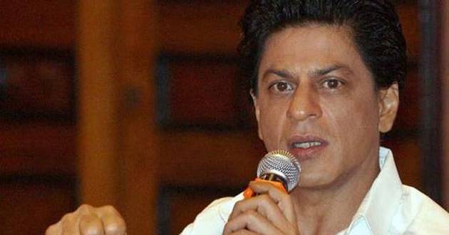 SRK finds Paulo Coelho kind and generous