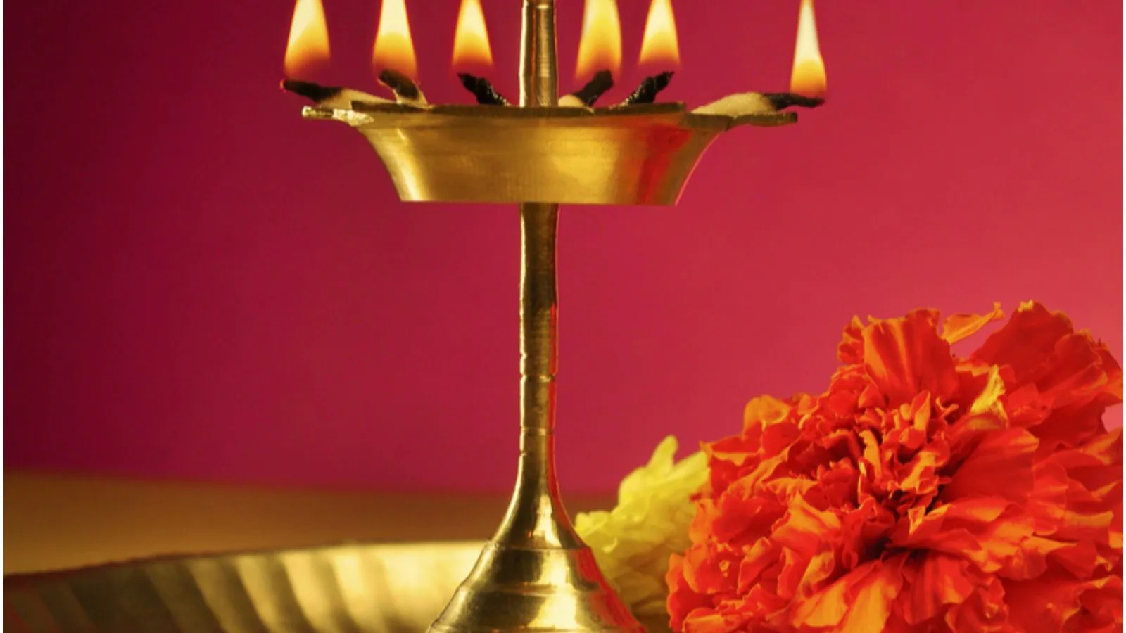 Check Out Tithi, Shubh Muhurat, Rahu Kaal and Other Details for Thursday