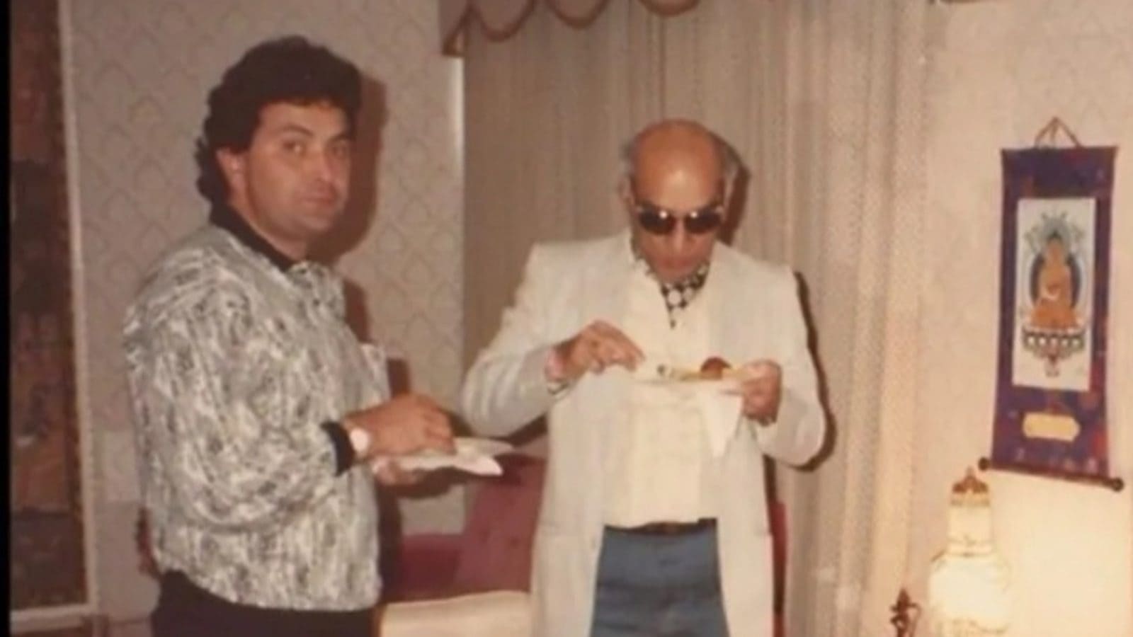 Anupam Kher Shares ‘Priceless Memory’ With Yash Chopra, Rishi Kapoor on Instagram