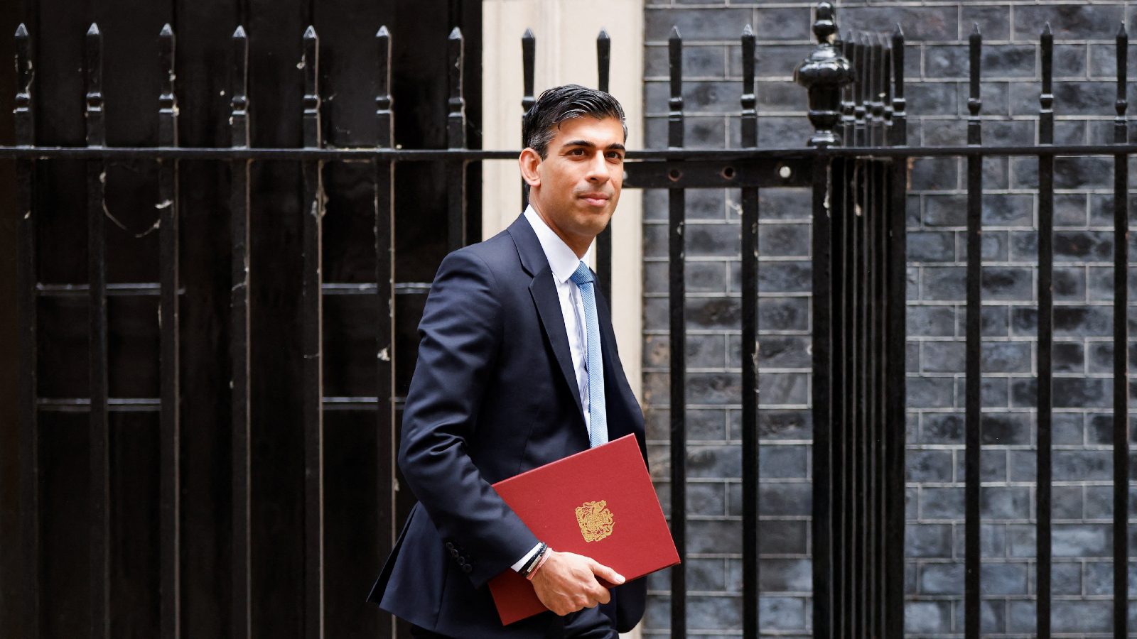 Eight Candidates in Race to Become Next UK Prime Minister