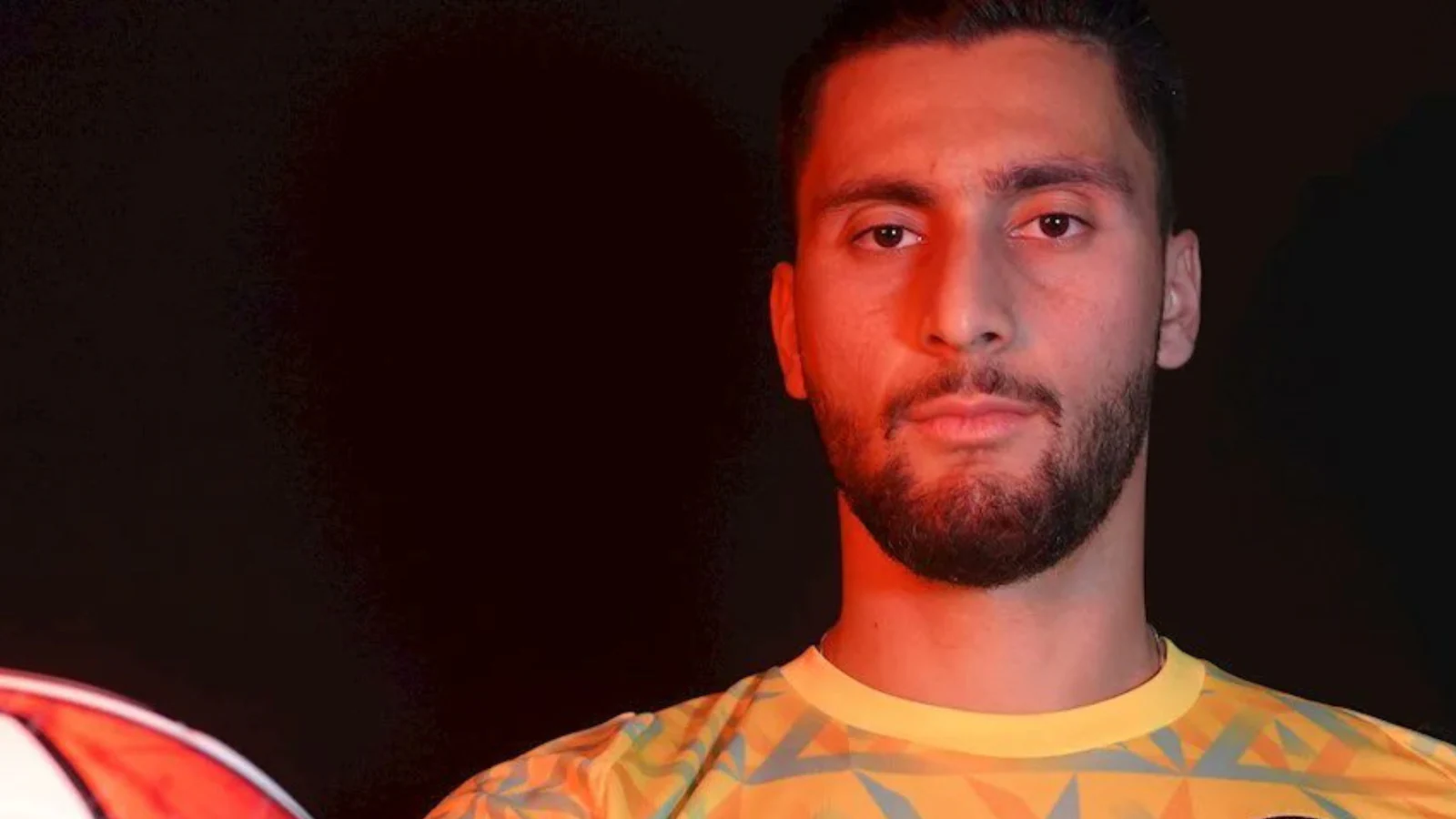 Brentford Sign Goalkeeper Thomas Strakosha on Free Transfer