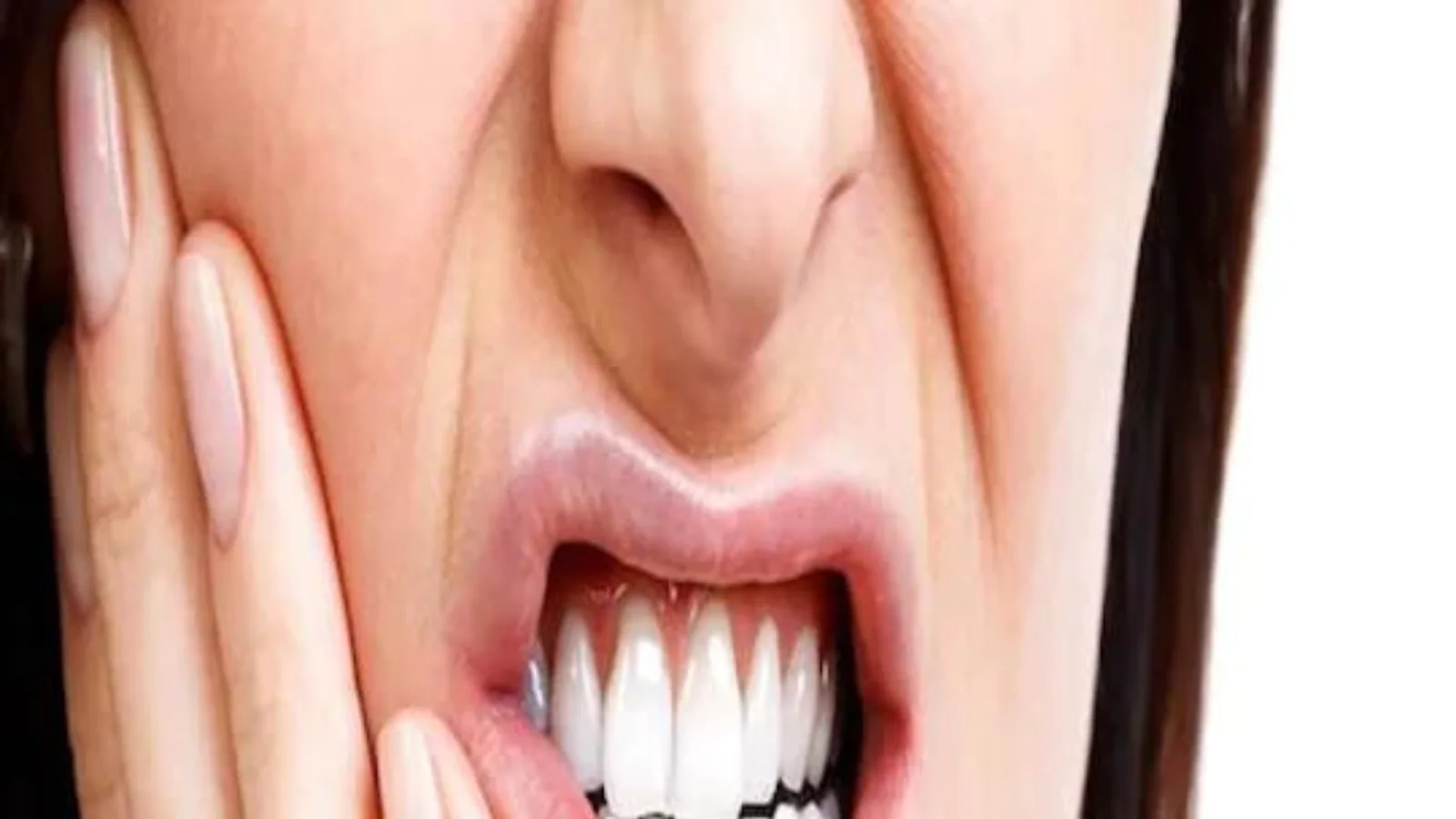 Quick Home Remedies To Get Rid Of Dark Gums